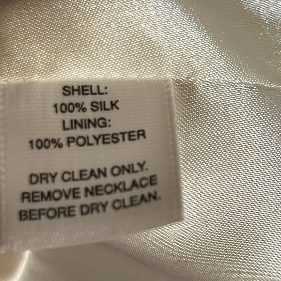 White House Black Market Small Blouse Silk Floral Sleeveless Jewel Halter top si - Picture 10 of 10